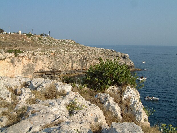 2003-08-19 Leuca